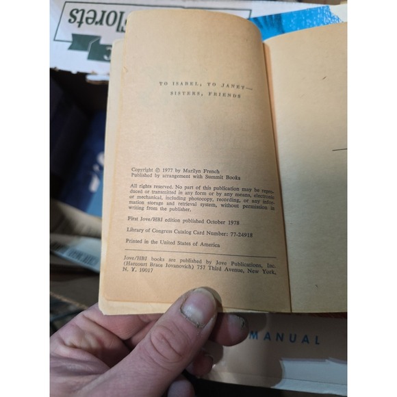 THE WOMEN'S ROOM By Marilyn French Paperback 1978 1st Edition - Picture 2 of 3